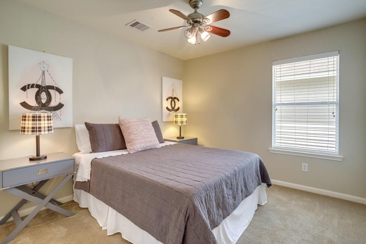 Pet-Friendly Tomball Home About 8 Mi To Burroughs Park Екстериор снимка